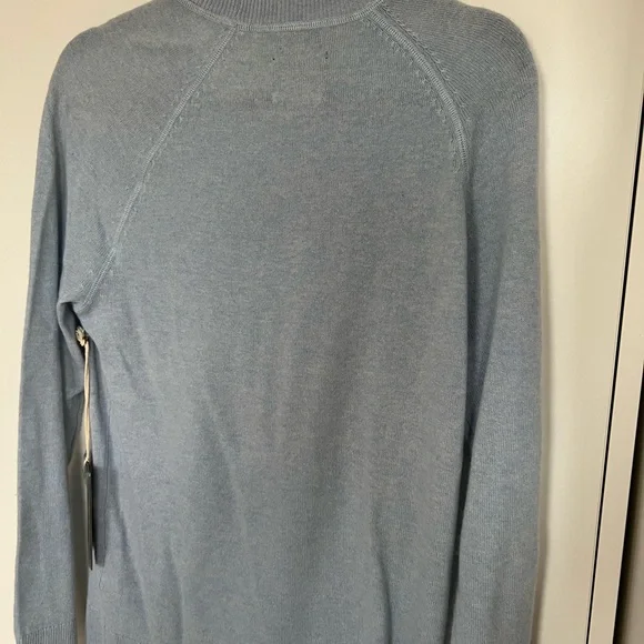 Brand NEW Abercrombie Men’s Cashmere SweaterLight BlueSize Small